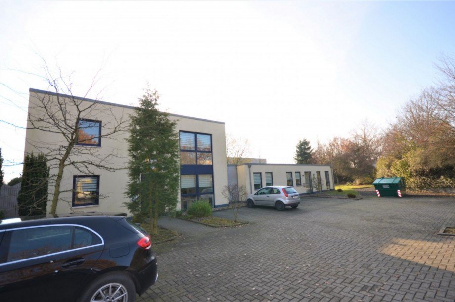 Front Bild 2 B�rohaus Erkelenz