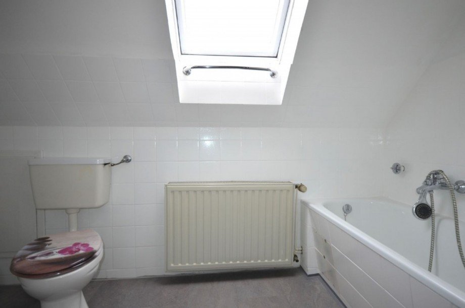DG Bad Bild 2 Etagenwohnung H�ckelhoven-Ratheim