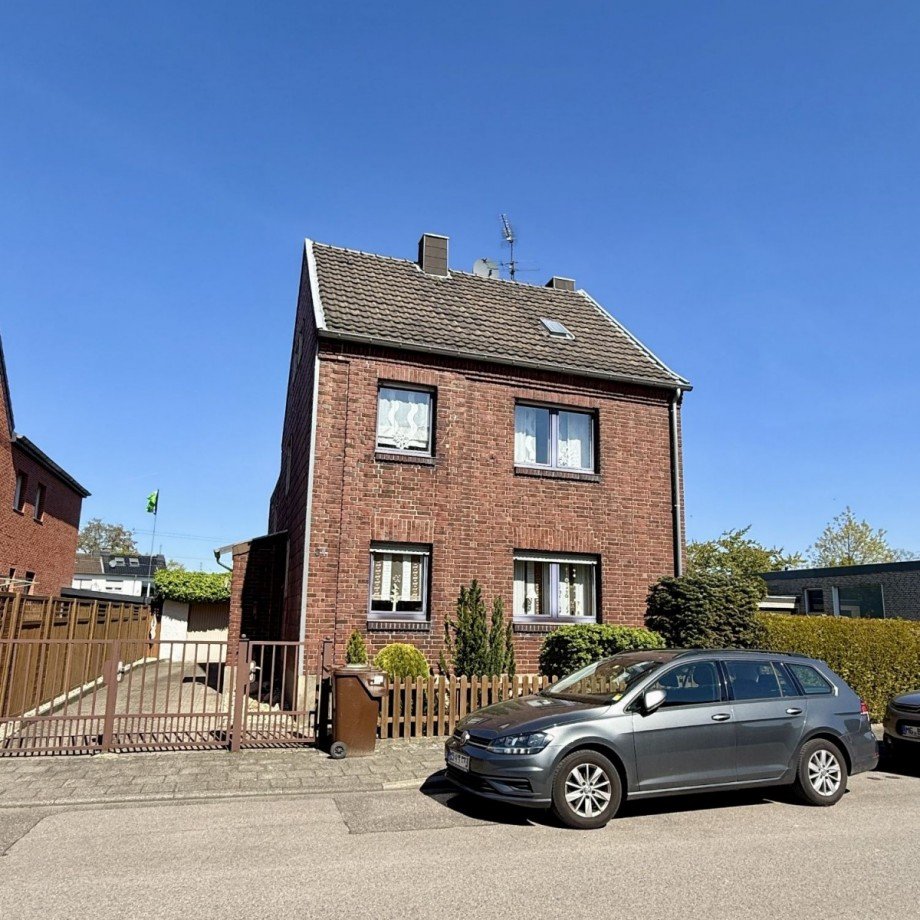 Frontansicht 1 Einfamilienhaus Mönchengladbach-Wickrath