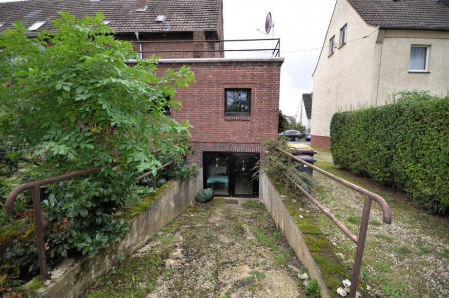 Au�enbereich Bild 2 Doppelhaush�lfte Heinsberg