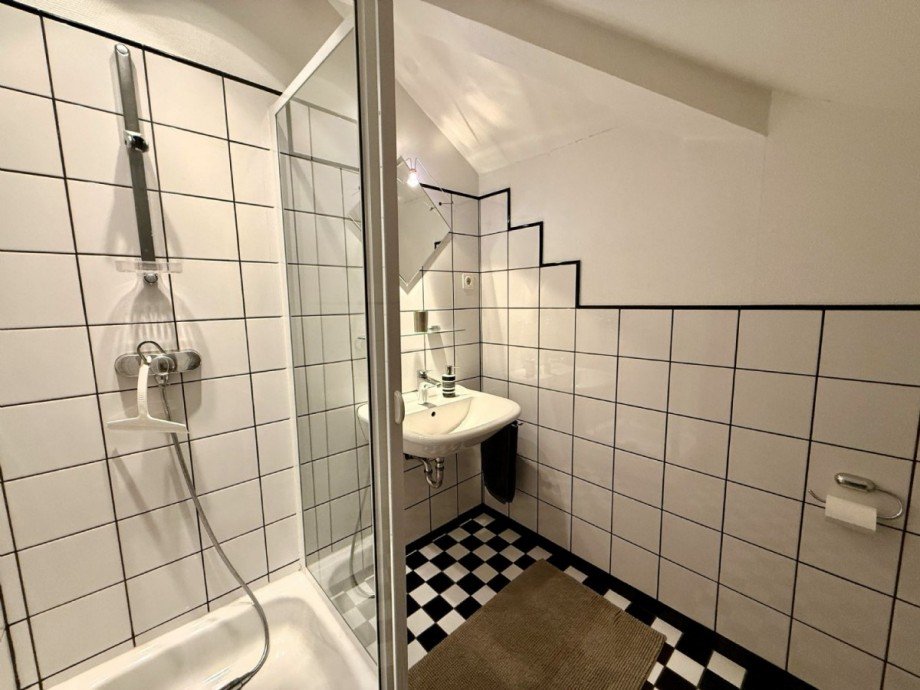 Wohnhaus - DG - Badezimmer BIld 1 Einfamilienhaus Hückelhoven-Ratheim
