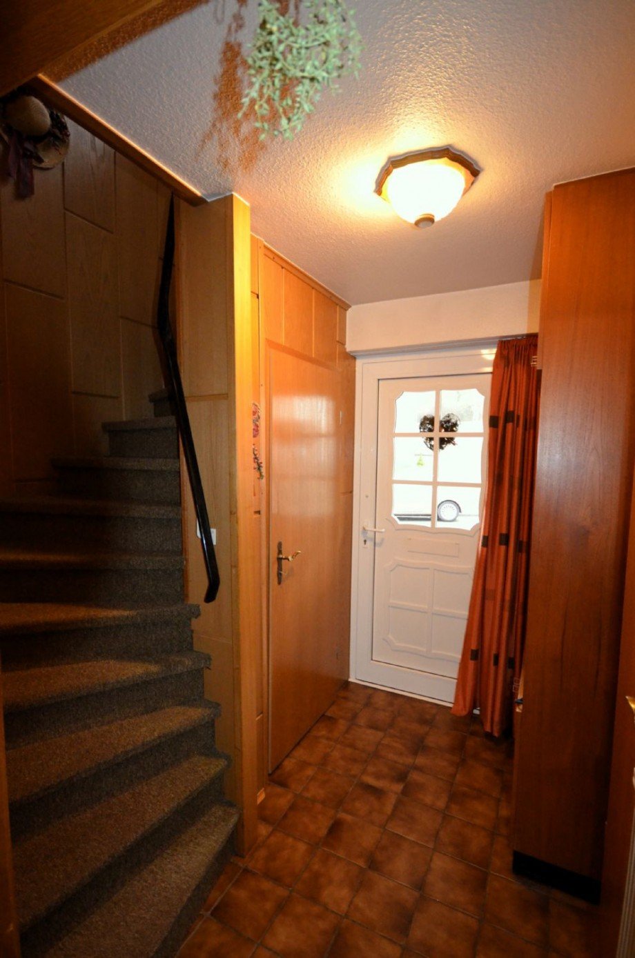 EG Flur / Eingangsbereich Reihenmittelhaus Hückelhoven-Ratheim