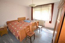 Zimmer 1 OG Sanierungsbed�rftiges Einfamilienhaus auf sch�nem Grundst�ck in ruhiger Lage von Erkelenz-Hetzerath