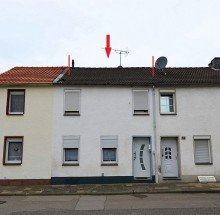 Front Solide Basis für Handwerker: Reihenhaus mit Garten in ruhiger Lage von Hückelhoven-Millich