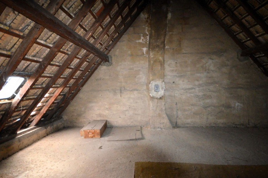 Speicher (ausbauf�hig) Doppelhaush�lfte Heinsberg