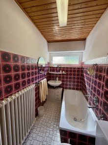 Badezimmer Einfamilienhaus mit viel Potenzial am Ortsrand von Hückelhoven-Kleingladbach