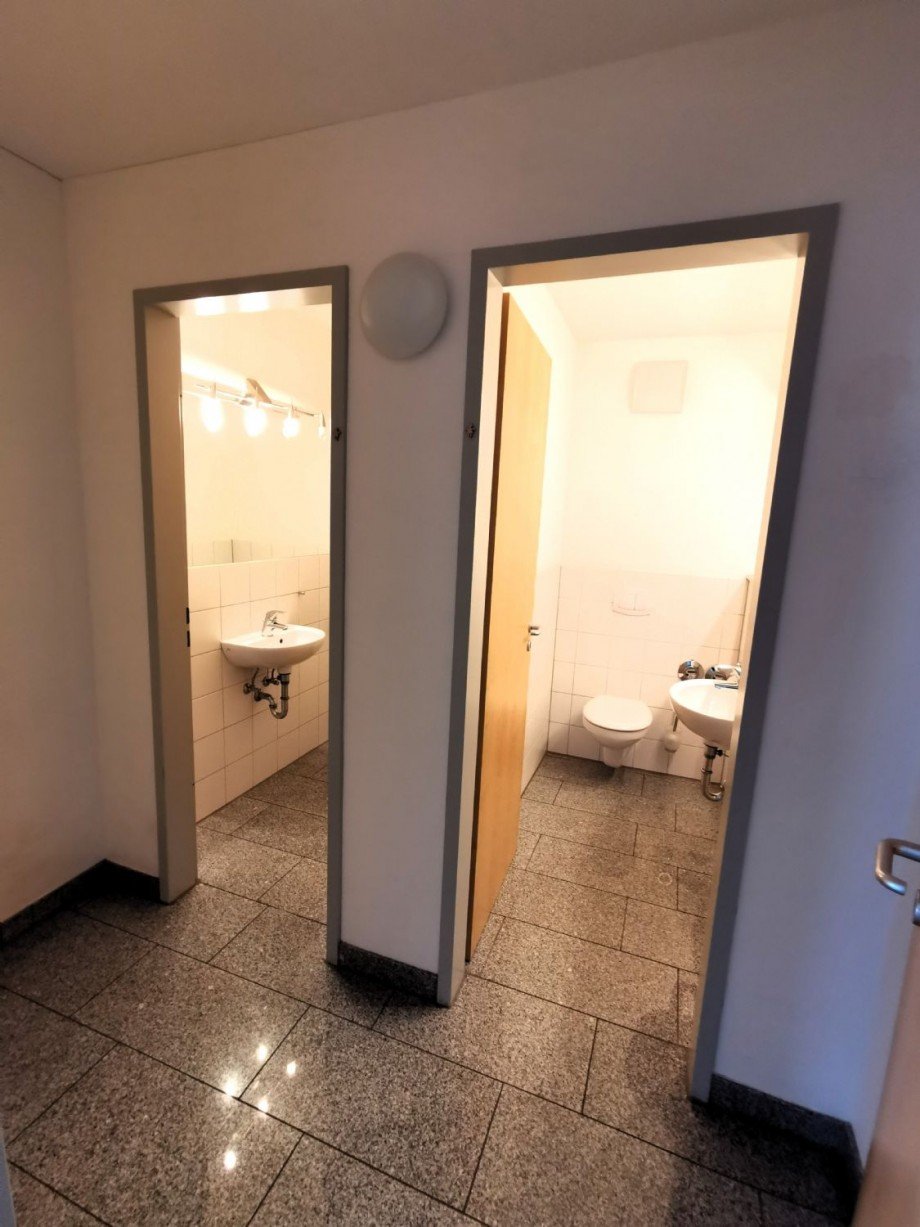 Sanitärbereich B�rofl�che Hückelhoven
