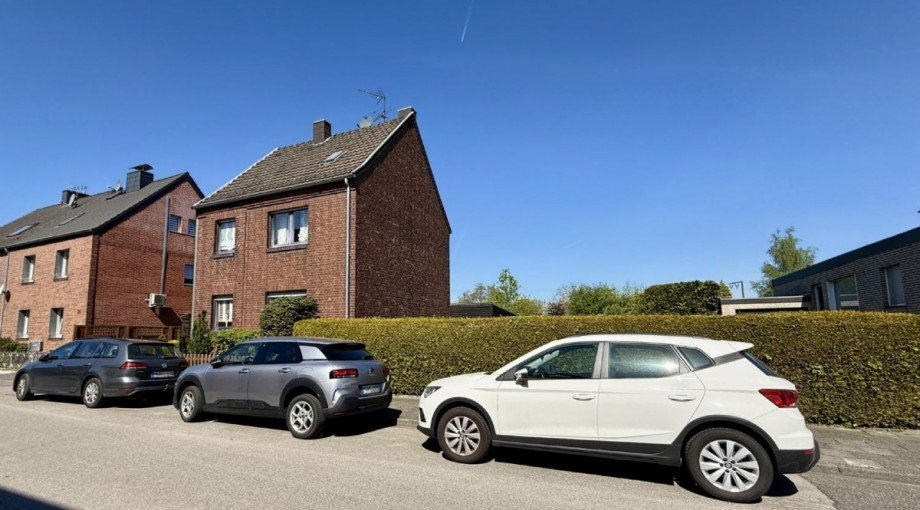 Frontansicht 2 Einfamilienhaus Mönchengladbach-Wickrath
