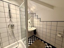 Wohnhaus - DG - Badezimmer BIld 1 Großzügiges, modernes Einfamilienhaus mit zusätzlicher Gewerbefläche in Hückelhoven-Ratheim