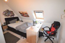 Zimmer 2 DG Gro�z�giges Ein-/Zweifamilienhaus im Ortskern von Wassenberg