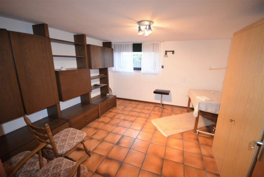 Zimmer 2 KG Bungalow H�ckelhoven-Ratheim