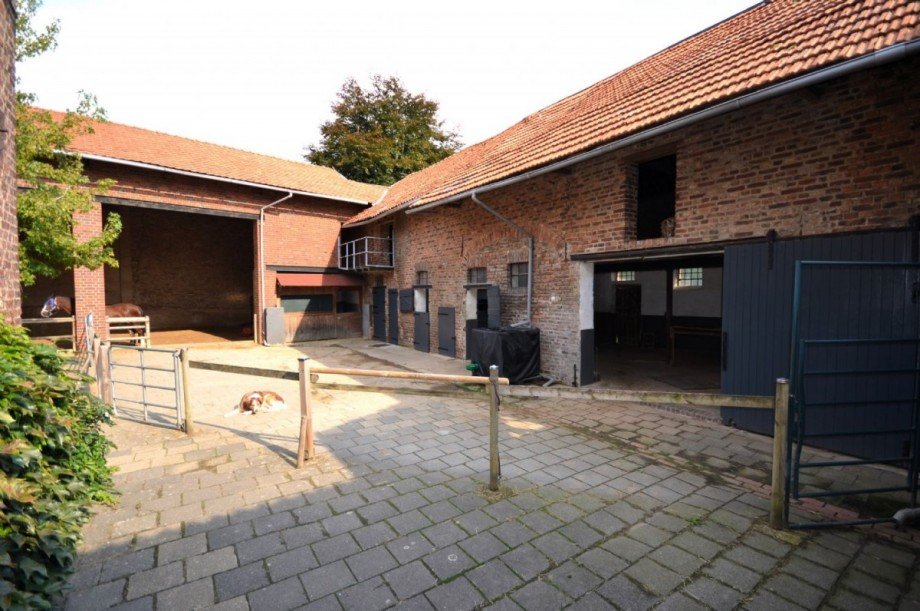 Innenhof - Bild 1 Bauernhaus Linnich-Gevenich