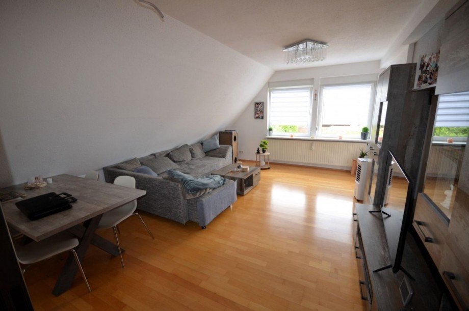 Wohnung OG: Wohnen/Essen/Kochen Bild 1 Zweifamilienhaus Hückelhoven