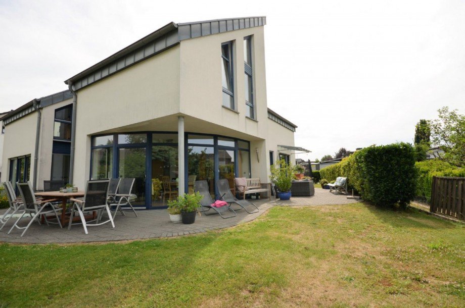Au�enbereich Bild 3 Einfamilienhaus H�ckelhoven