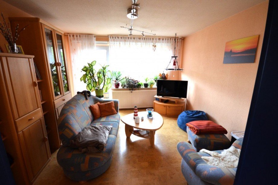 Wohnzimmer mit Zugang zum Balkon Etagenwohnung Hückelhoven-Ratheim