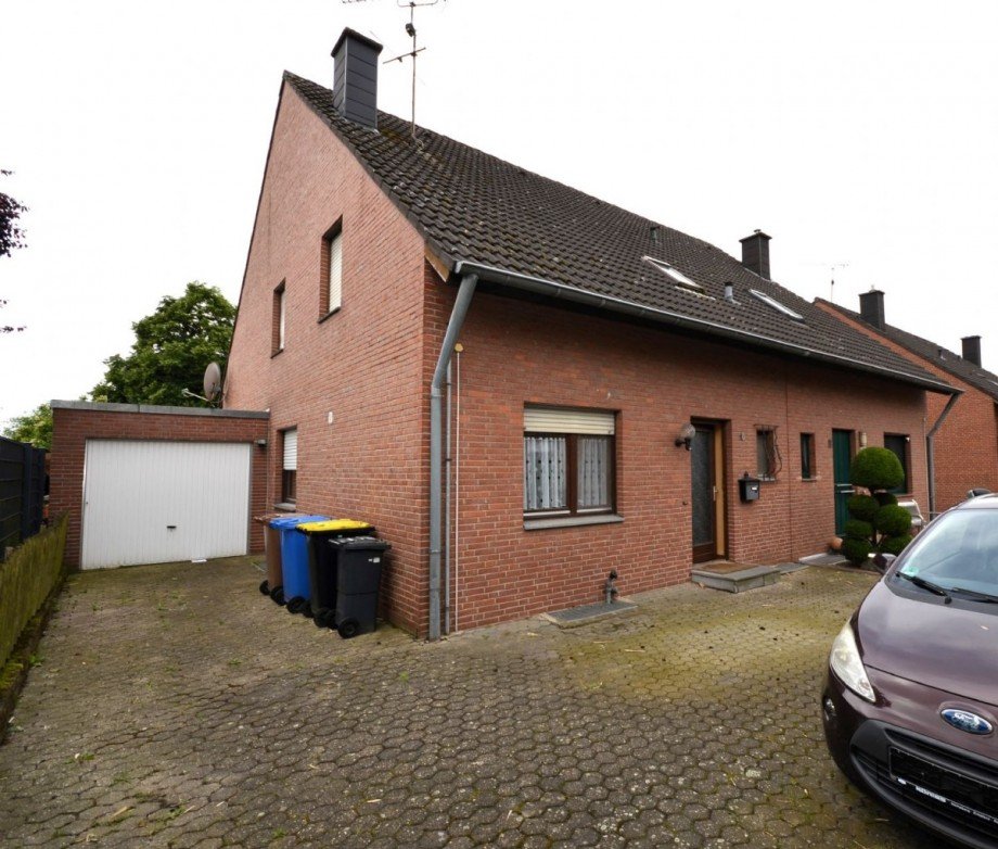 Front Bild 1 Doppelhaush�lfte Hückelhoven-Ratheim
