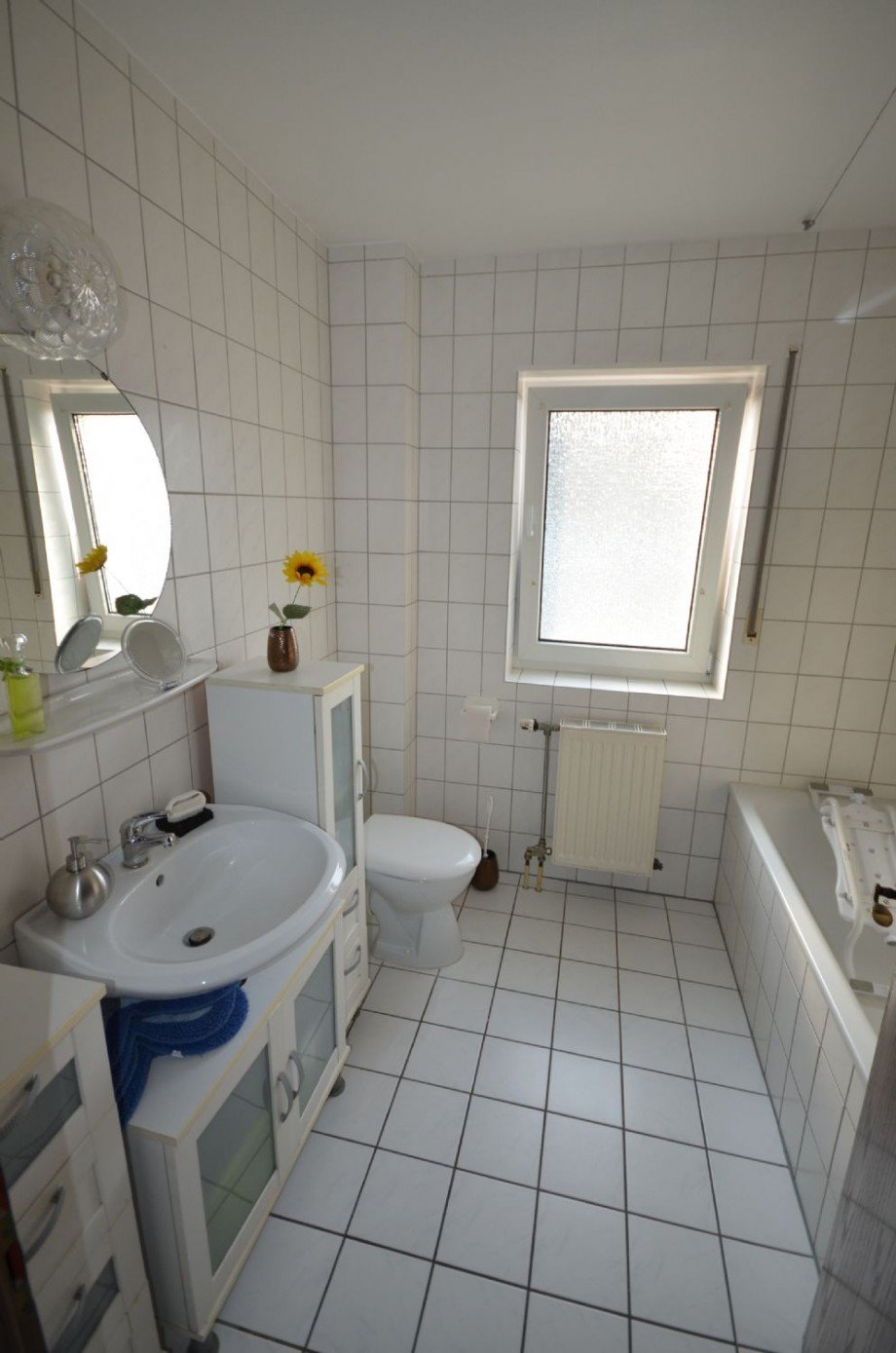 Wohnung EG rechts - Badezimmer Mehrfamilienhaus Wassenberg