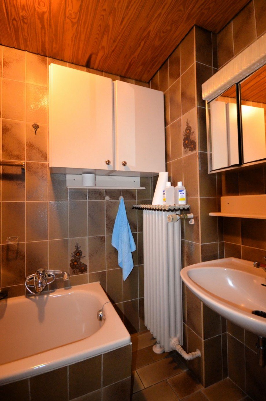 EG Badezimmer Bild 2 Reihenmittelhaus Hückelhoven-Ratheim