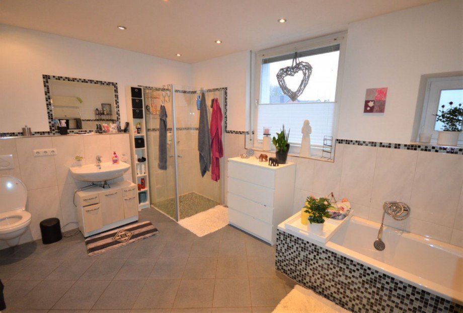 Badezimmer EG Einfamilienhaus Wassenberg