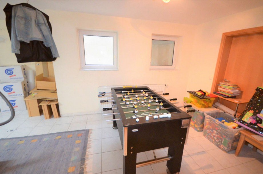 Sportraum KG Einfamilienhaus H�ckelhoven