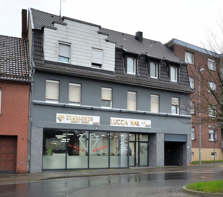 Frontansicht Hückelhoven-Ratheim B�rofl�che Zu vermieten! Büro- oder Einzelhandelsfläche in der Ortsmitte von Hückelhoven-Ratheim