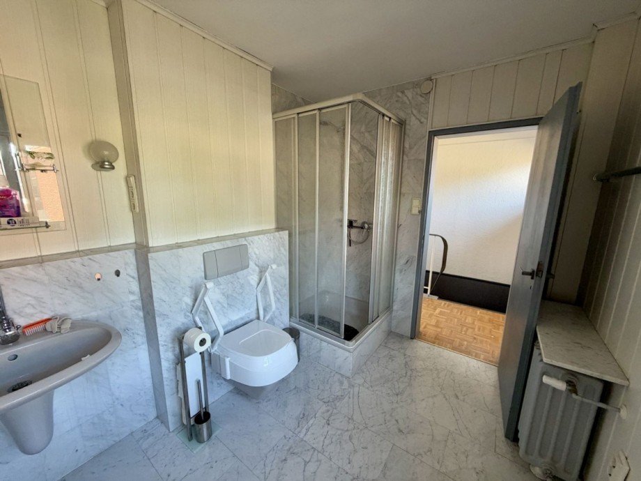 OG Badezimmer Bild 2 Reihenhaus Hückelhoven-Ratheim