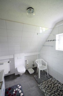 Badezimmer OG Doppelhaush�lfte zum Wohlf�hlen in begehrter Lage von H�ckelhoven-Ratheim