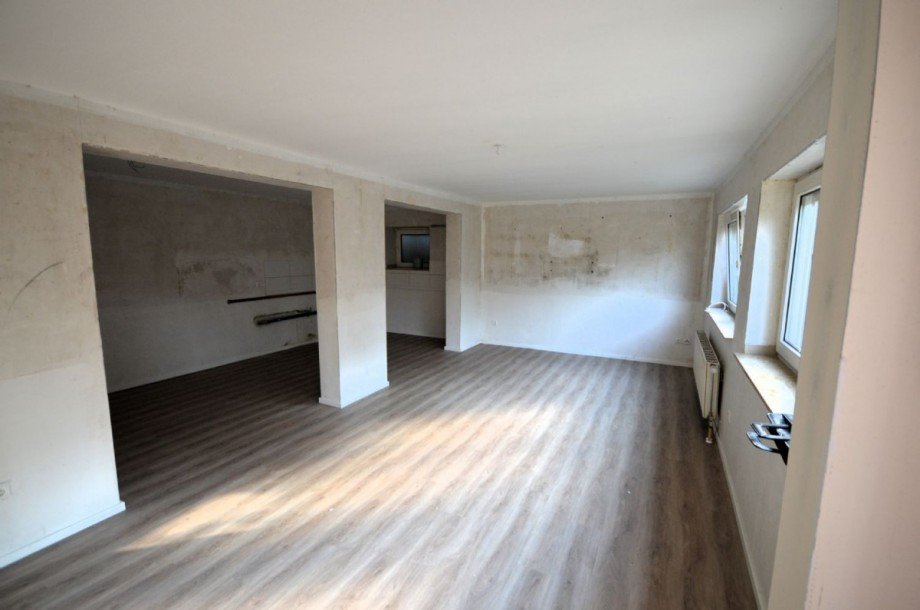 Wohnung Souterrain - Wohn-/Essberich mit offener Küche Bild 1 Mehrfamilienhaus Wassenberg
