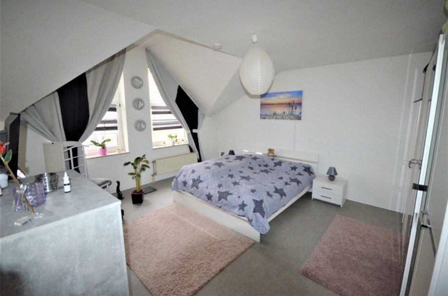 Schlafzimmer Bild 1 Dachgeschosswohnung Erkelenz-Hetzerath