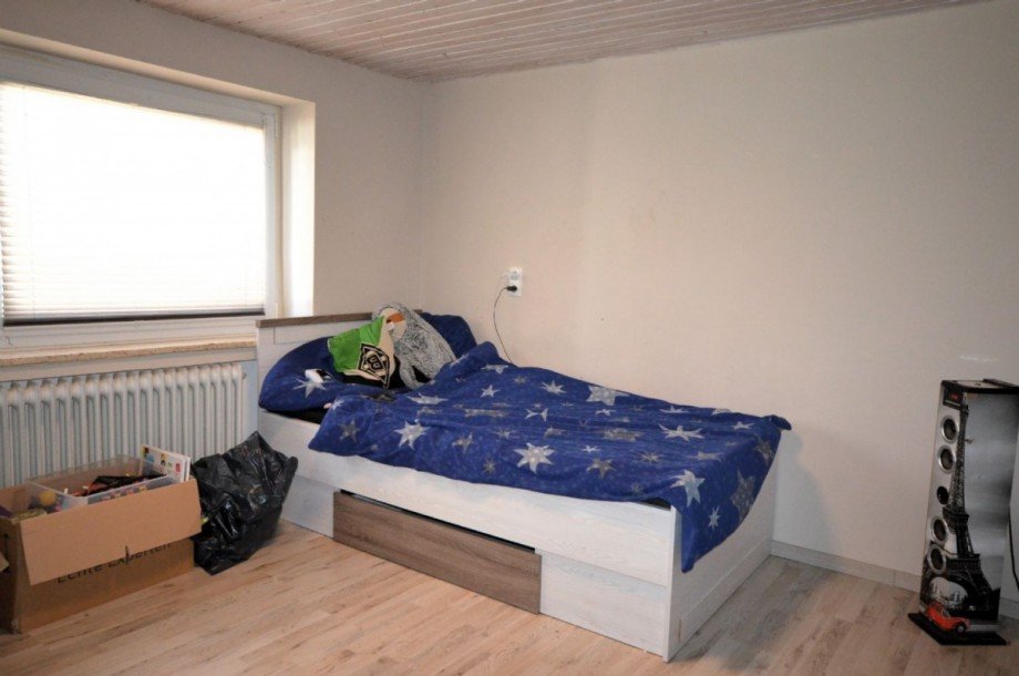 Zimmer 2 OG Doppelhaush�lfte Heinsberg-Unterbruch