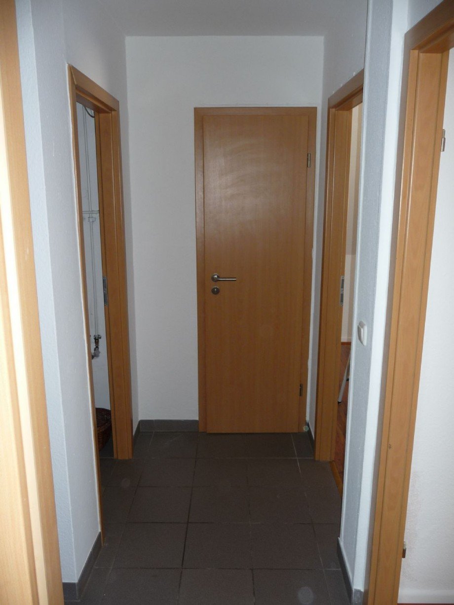 DG rechts - Flur Mehrfamilienhaus Heinsberg