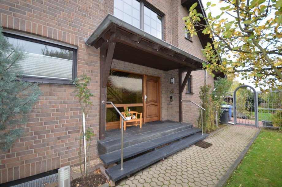 Eingang Etagenwohnung H�ckelhoven-Ratheim