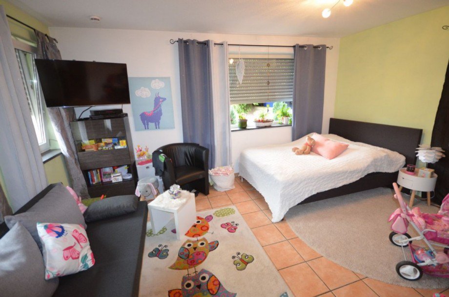 Haupthaus - G�stezimmer EG Mehrfamilienhaus H�ckelhoven-Baal