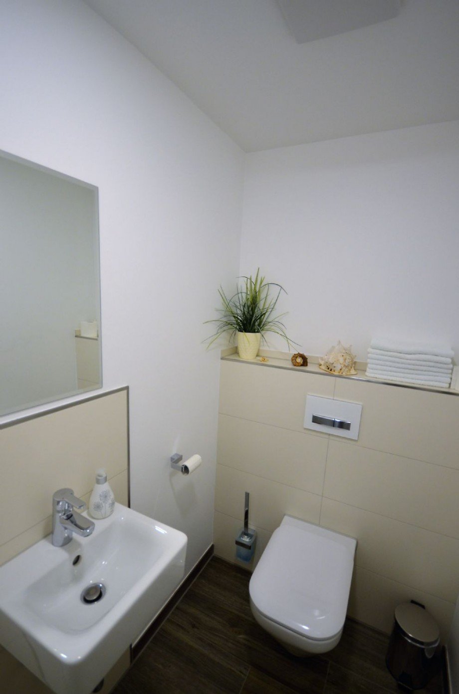 G�ste-WC Etagenwohnung H�ckelhoven - Doveren