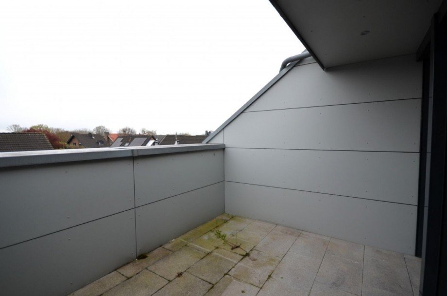 Dachterrasse mit Abstellraum Bild 2 Dachgeschosswohnung Wassenberg-Orsbeck