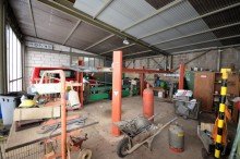 Ger�teschuppen mit Hebeb�hne Bild 1 Einfamilienhaus mit Werk- und Lagerhallen in Alleinlage von Hückelhoven-Doveren