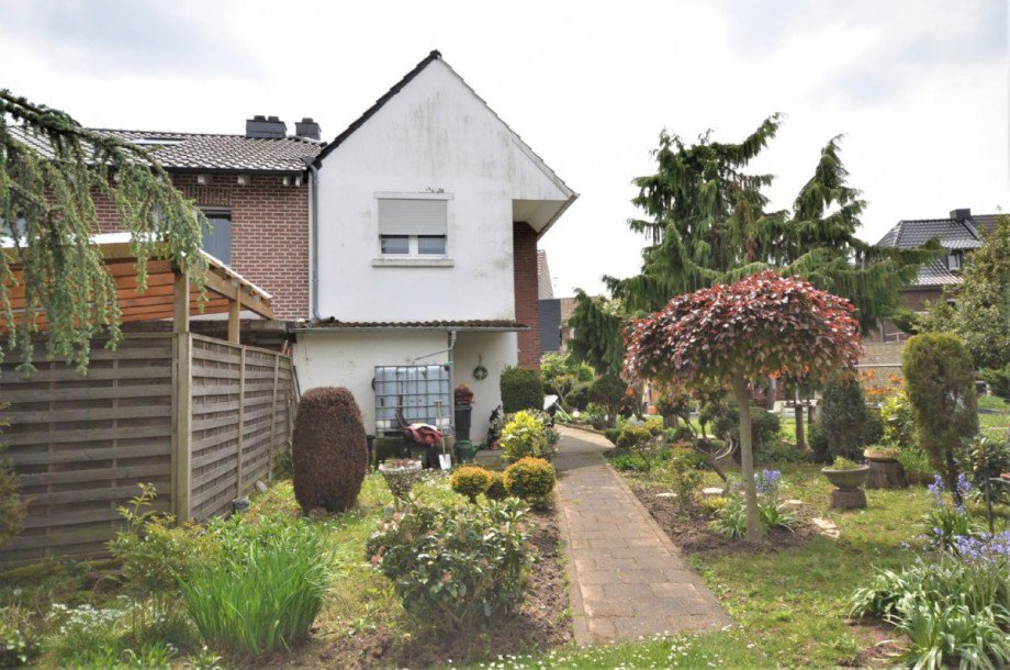 Au�enbereich Einfamilienhaus H�ckelhoven-Ratheim