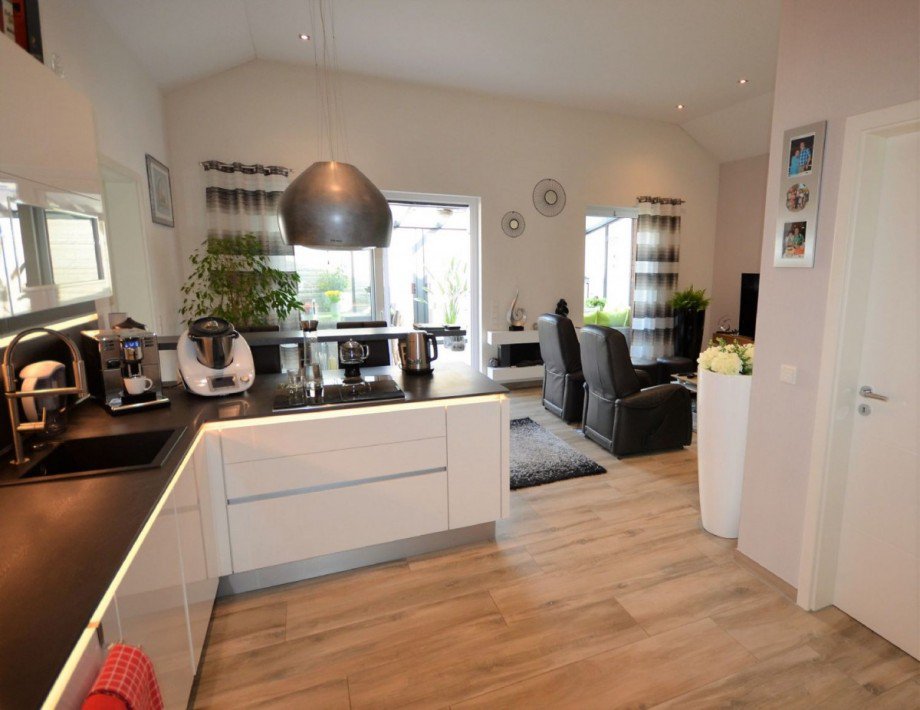 Offener K�chenbereich Bild 2 Bungalow Wassenberg-Orsbeck