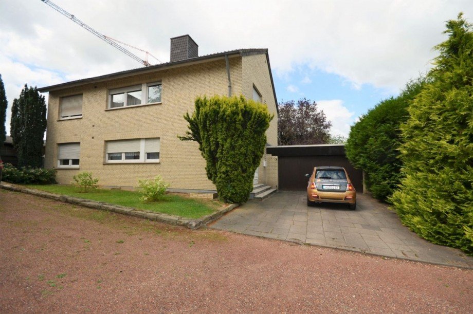 Front Etagenwohnung Linnich