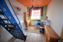 Zimmer 3 mit Zugang zum DG Modernisiertes Reihenmittelhaus mit Garage in ruhiger Wohnlage in Wassenberg-Myhl