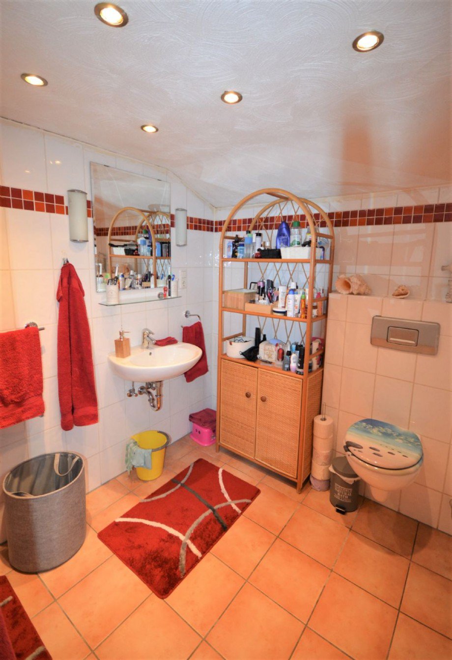 Bad EG Bild 2 Reihenhaus H�ckelhoven-Ratheim