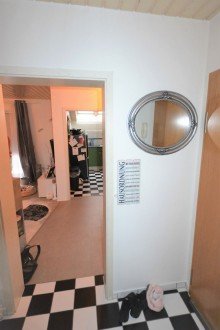 Diele Gem�tliche 2-Zimmer Eigentumswohnung mit Balkon und Garage in ruhiger Lage von Erkelenz-Hetzerath