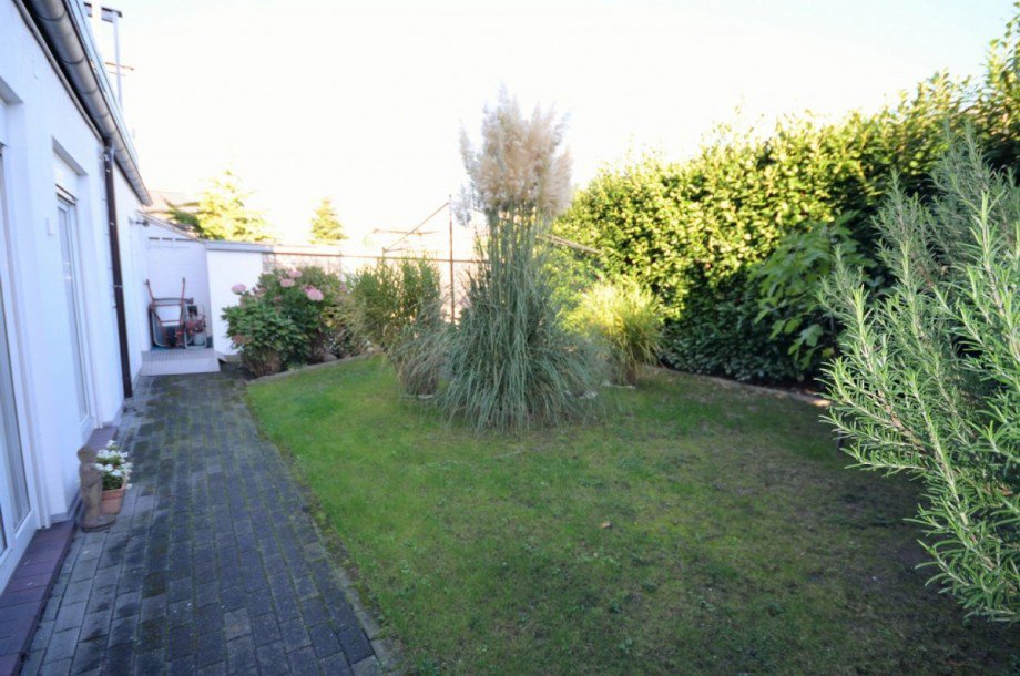 Au�enbereich Bild 2 Einfamilienhaus M�nchengladbach