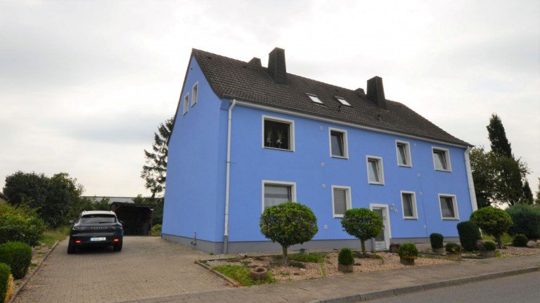 Hausfront Waldfeucht-Bocket Mehrfamilienhaus Solides Mehrfamilienhaus (4 Wohneinheiten) in Waldfeucht-Bocket!