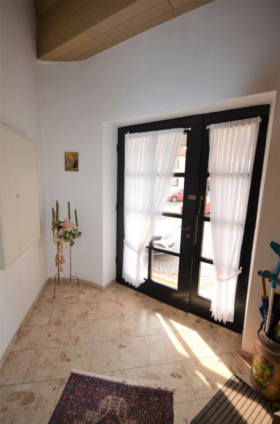 Eingangsbereich Bild 1 Etagenwohnung Linnich