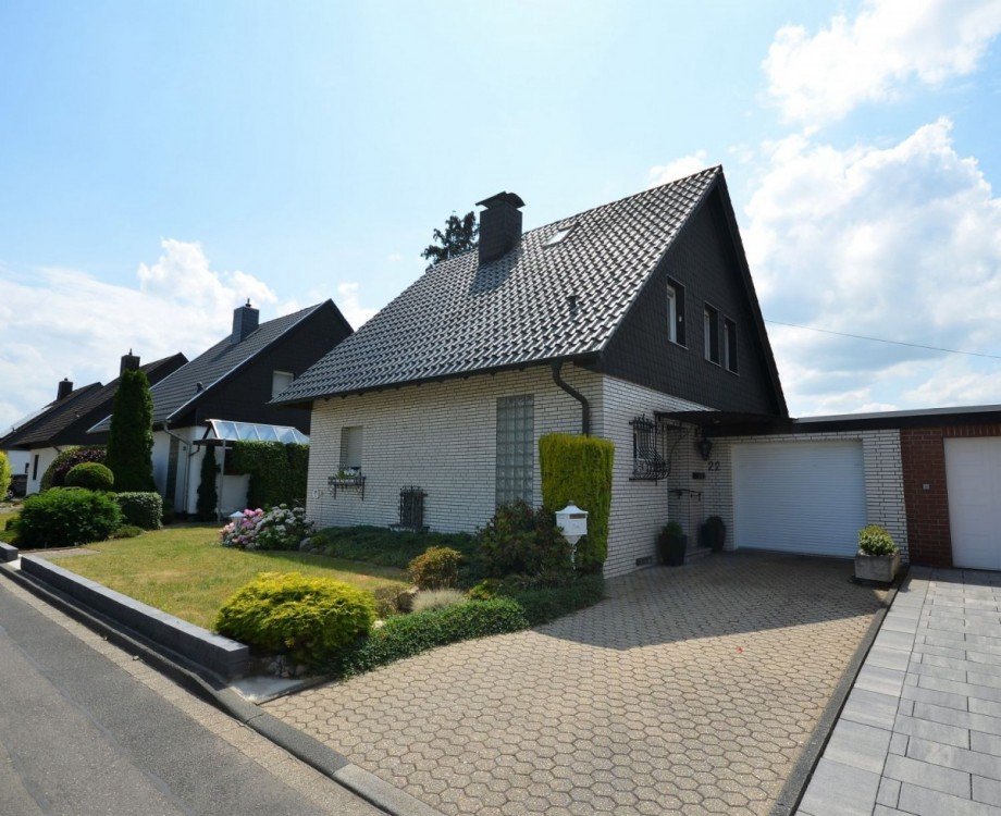 Front Bild 3 Einfamilienhaus Hückelhoven-Baal