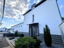 Frontansicht 1 Großzügiges, modernes Einfamilienhaus mit zusätzlicher Gewerbefläche in Hückelhoven-Ratheim