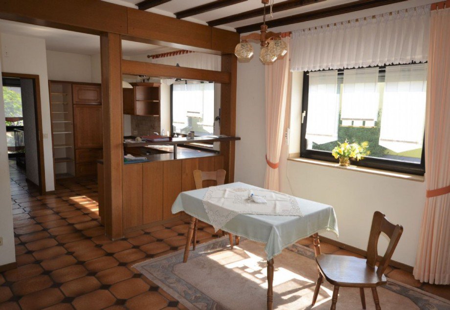 Wohn-Essbereich Bild 2 Bungalow H�ckelhoven-Ratheim