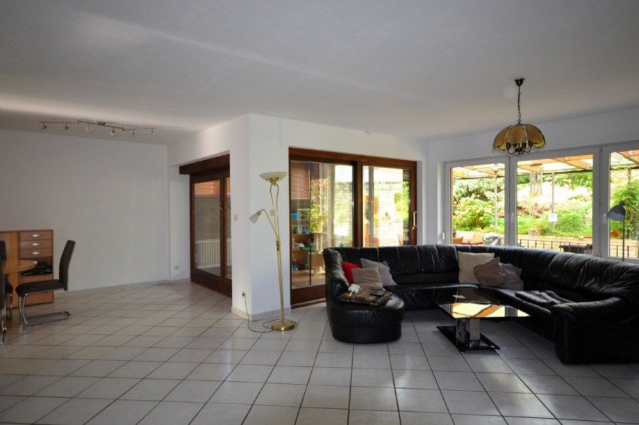 Wohn-/Essbereich Bild 1 Einfamilienhaus H�ckelhoven-Schaufenberg