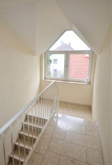 Treppenhaus Bild 1 Gem�tliche 2-Zimmer Eigentumswohnung mit Balkon und Garage in ruhiger Lage von Erkelenz-Hetzerath
